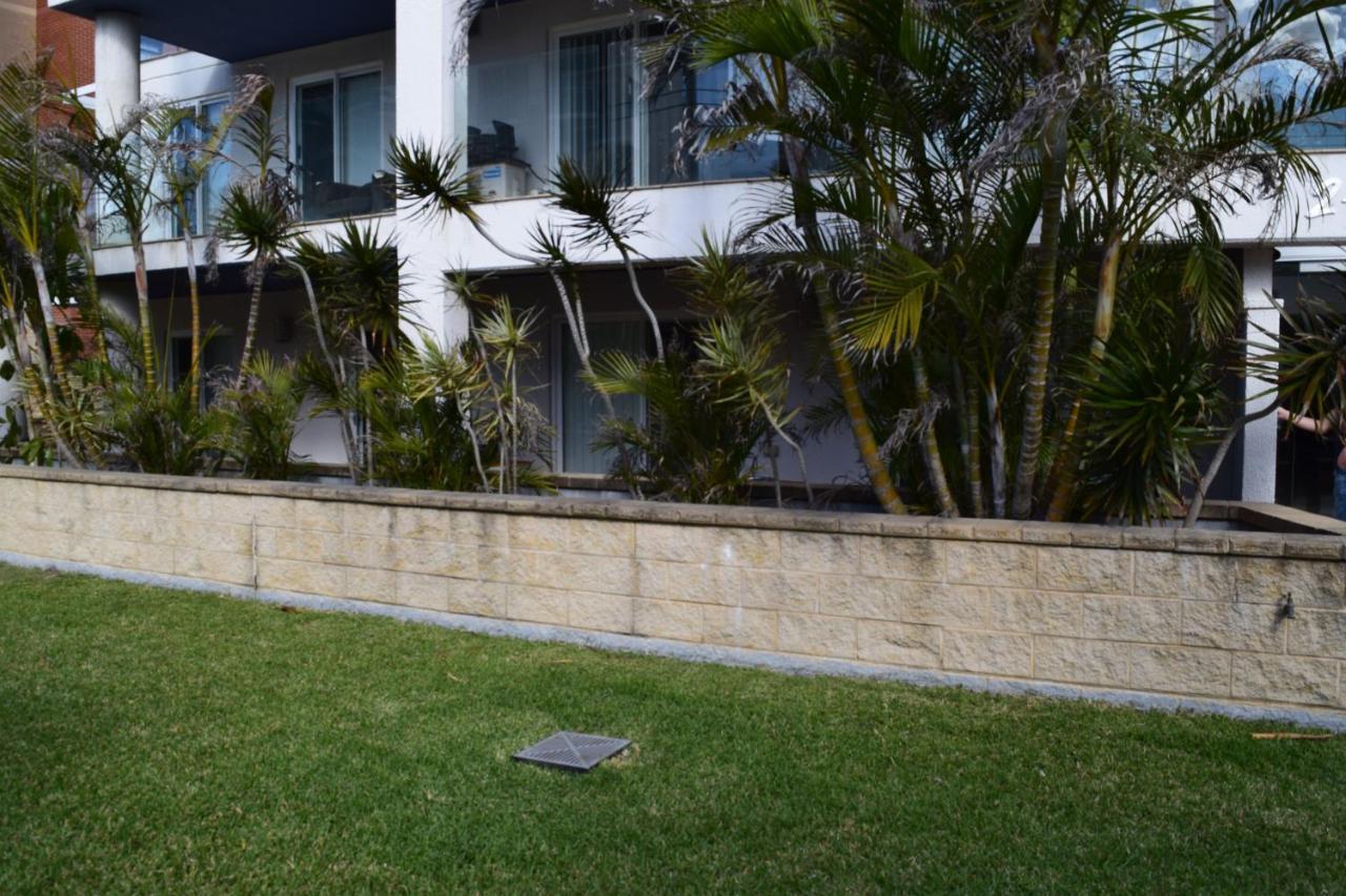 Sandy Cove Apartments Entrance Phòng bức ảnh